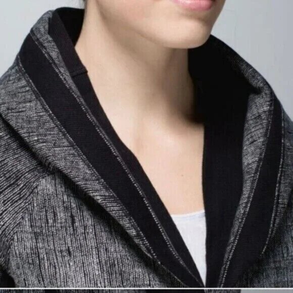 LULULEMON To Class Double Collar Heather Gray Button Up Sweater Jacket~10 - Picture 5 of 14